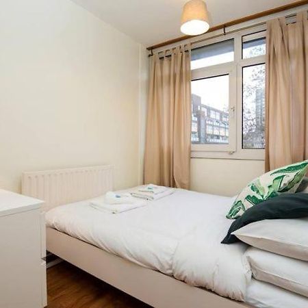 Cosy Room With Smart Tv In Central London Exterior photo